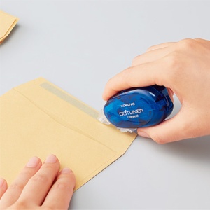 コクヨ　テープのり　ドットライナーコンパクト　しっかり貼るタイプ　本体　青　８.４ｍｍ×１１ｍ　タ－ＤＭ４５００－０８ＮＢ　１個2