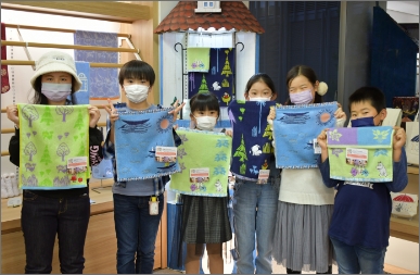 仕上がりに大満足！「このタオルをきっかけに、小児がんのことを知ってもらえたら」