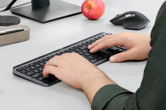 MX Keys for Business