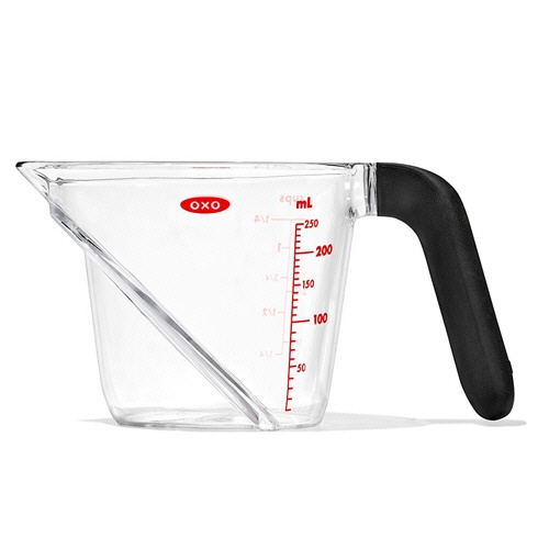 オクソー　アングルドメジャーカップ　２５０ｍｌ　１１１５０８０Ｊ　１個1