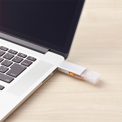 エレコム　外付けポータブルＳＳＤ　２５０ＧＢ　シルバー　ＥＳＤ－ＥＷＣ０２５０ＧＳＶ　１個10