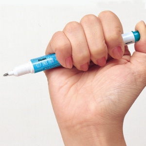ぺんてる　ノック式修正ペン　修正ボールペン　カートリッジタイプ　極細　油性・水性インキ両用　ＸＺＬ１２－Ｗ　１本2