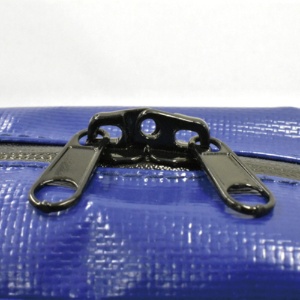 マグエックス　耐水メールバッグ　タフブロック　Ａ４　マチあり　青　ＭＰＯ－Ａ４Ｂ－Ｄ　１個2