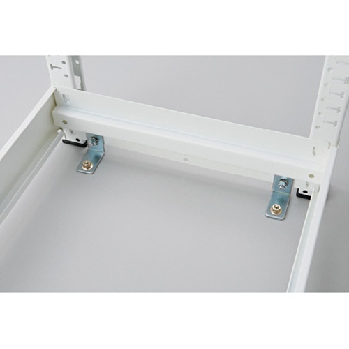 オカムラ　ＢＲＩＯ（ブリオ）　床固定金具　８Ｊ２３３Ｐ－Ｔ０３　１パック（４個）2