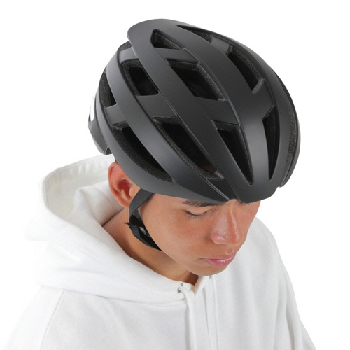 オリンパス　自転車用ヘルメット　ＥＶＥＲＹ　ＬＬ　マットブラック　１６－０５０８　１個10