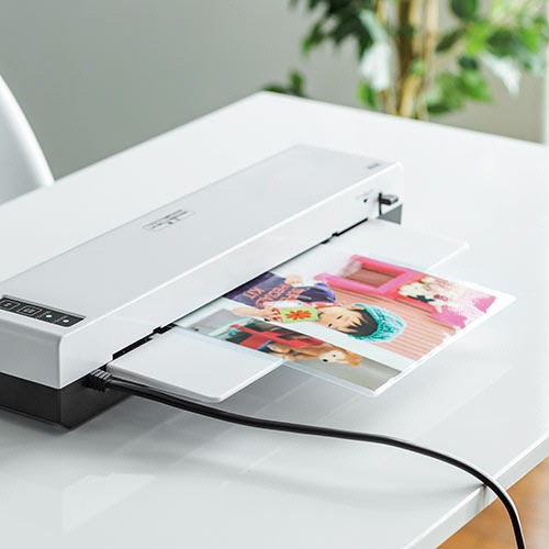 サンワダイレクト　ラミネーター　Ａ３　２本ローラー　６０秒高速ウォームアップ　１００ミクロン・１５０ミクロンフィルム厚対応　４００－ＬＭ００５　１台8