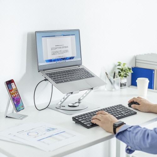 サンワサプライ　スタンド型ノートＰＣクーラー　１０．１～１７．３型ワイド対応　ＴＫ－ＣＬＮ３０Ｕ　１個10
