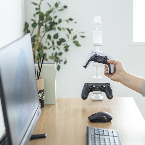 サンワサプライ　クランプ付きゲームコントローラースタンド（ヘッドフォンホルダー付）　ホワイト　ＪＹ－ＳＴＮ２Ｗ　１個8