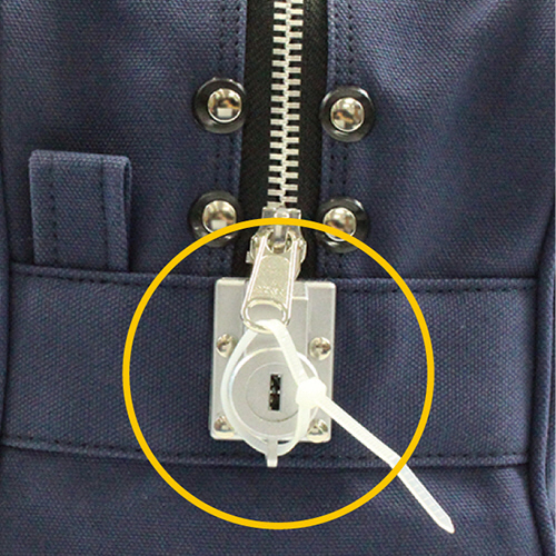 たのめーる】ヒサゴ 鍵付きセキュリティバッグ A4用 グリーン BGK02 1 