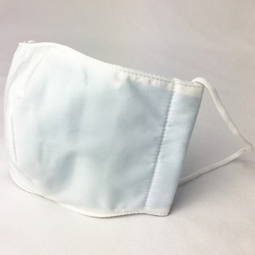 抗ウイルスマスク（立体型）　ゆったり大きめサイズ　１枚4