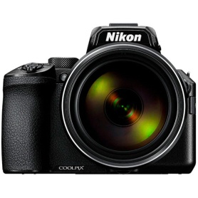 ニコン　デジタルカメラ　ＣＯＯＬＰＩＸ　Ｐ９５０　ブラック　Ｐ９５０　１台