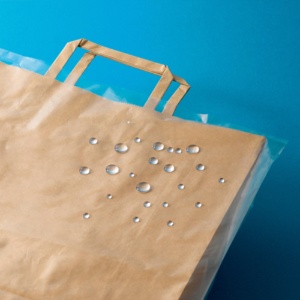 (まとめ) TANOSEE 紙袋を雨から守るポリカバー S ヨコ340×タテ450×奥行120mm 1パック（50枚） 〔×30セット〕