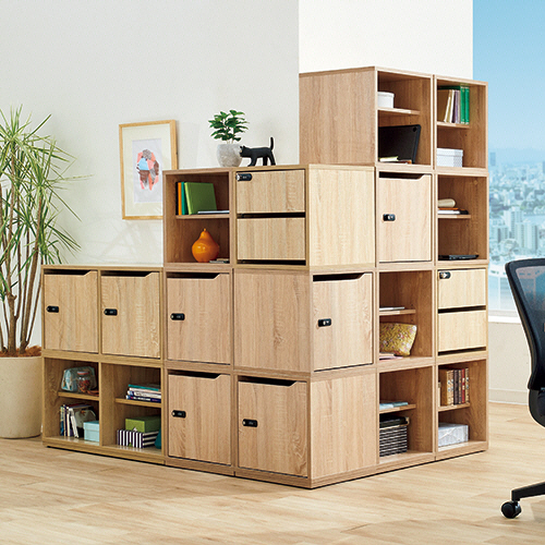 MD用　木製ケース　ガラス扉　78枚収納（MDのケース付きで） Amazon｜木製キャビネット、ガラス扉付きマグカップディスプレイ