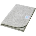 ｉｉもの本舗　洗える除湿シート　備長炭入　約９０×１５０ｃｍ　１枚