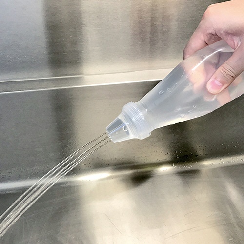 シンリョウ　陰洗ボトル　シャワータイプ　３００ｍｌ　１箱（４０本）2