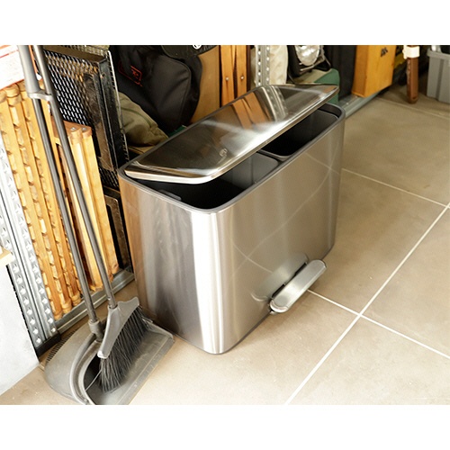 アントレックス　ｂ．ｃ．ｌ　ステンレスダストボックス　１８Ｌ×２　１台10