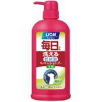 ライオン　ペットキレイ　毎日でも洗えるリンスインシャンプー　犬用　ポンプ　５５０ｍｌ　１本