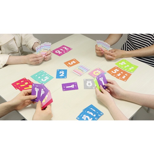 アイアップ　カードゲーム　ドミンゴ　１個5