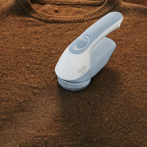 マクセルイズミ　毛玉取り器　乾電池式　スノーグレー　ＫＣ－ＮＢ３２２－Ｈ　１個3