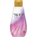 アース製薬　ウルモア　高保湿入浴液　本体　６００ｍｌ