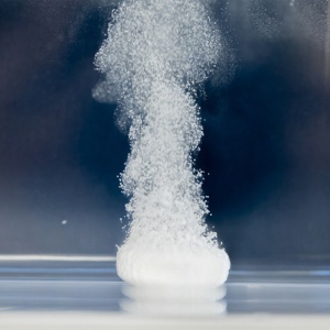 アース製薬　らくハピ　自動製氷機＆コーヒーメーカー　洗浄除菌剤　４回分（３錠×４包）　１箱3