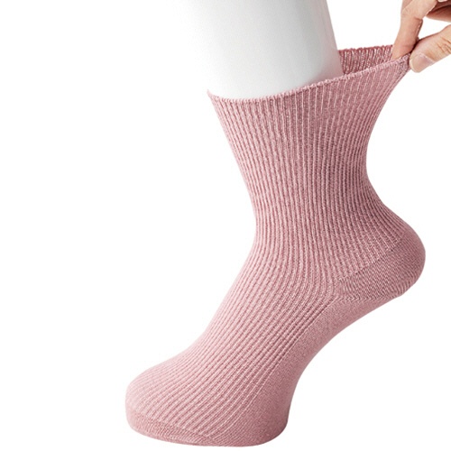 ケアファッション　足首ゆったりスベリ止め付ソックス　婦人用　ピンク　２２－２４ｃｍ　８０００６４－３１　１足1