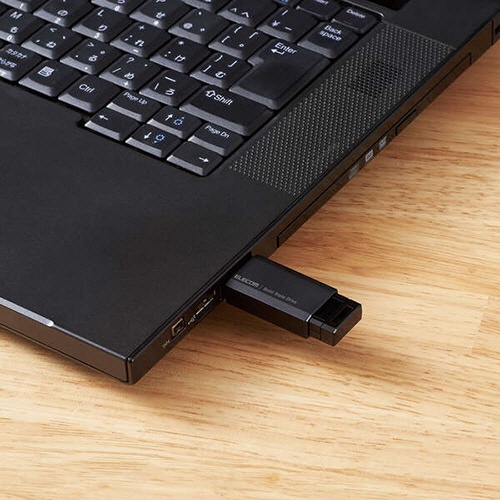 エレコム　外付けポータブルＳＳＤ　１ＴＢ　ブラック　ＥＳＤ－ＥＰＫ１０００ＧＢＫ　１台5