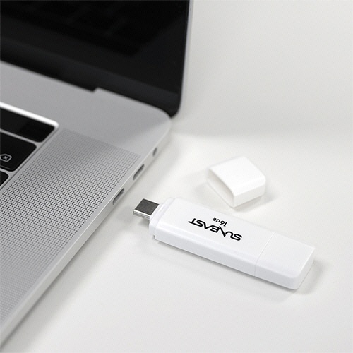 旭東エレクトロニクス　ＳＵＮＥＡＳＴ　ＵＳＢ３．２　フラッシュメモリ　Ｔｙｐｅ－Ａ・Ｔｙｐｅ－Ｃ　両搭載タイプ　６４ＧＢ　ＳＥ－ＵＳＢ３．０－０６４ＧＣ１　１個4