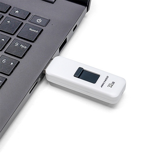 アーキス　ＵＳＢ２．０　スライド式フラッシュメモリ　３２ＧＢ　ホワイト　ＡＳ－０３２ＧＵ２－ＰＳＷ　１個7