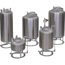 ユニコントロールズ　液面計付ステンレス加圧容器　容量５Ｌ　ＴＭ５Ｂ－ＬＧ　１台