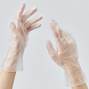 メディテックジャパン　プラスチック手袋ＮＥＸＴ　パウダー付　ナチュラル　Ｓ　ＮＥＸＴ－ＰＷＮ－Ｓ　１箱（１００枚）2