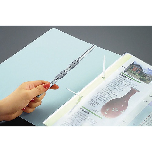 コクヨ　クリヤーブック（フラットファイルタイプ）　Ａ４タテ　２穴　８ポケット付属　背幅１８ｍｍ　青　ラ－２００Ｂ　１セット（１０冊）2