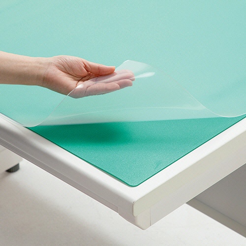 ＴＡＮＯＳＥＥ　ＰＶＣデスクマット（フタル酸エステル不使用）　斜めカット　ダブル　６００×４５０ｍｍ　１セット（５枚）1
