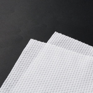 日本製紙クレシア　スコッティファイン　洗って使えるペーパータオル　７０カット　１セット（２４ロール）2