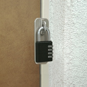 ガードロック　外開き一枚扉用　物件管理ロック　４段番号錠付　一般扉用　Ｎｏ．５９５　１セット（５個）3